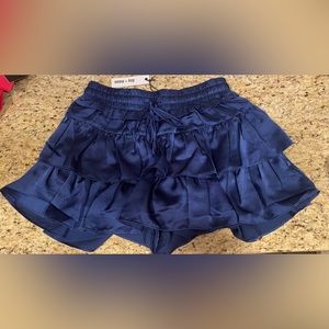 Day + Moon navy ruffle skort size small